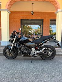 Honda Hornet A 2150€ OPERAZIONE 50%
