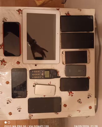 smartphone e telefoni epoca + tablet