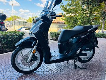 HONDA SH 150 TUTTO INCLUSO ANCHE PASSAGGIO! MINI