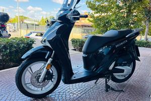 HONDA SH 150 TUTTO INCLUSO ANCHE PASSAGGIO! MINI
