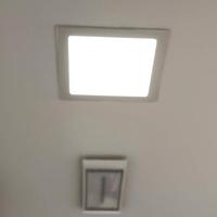 faretti per soffitta negozio LUCE NATURALE