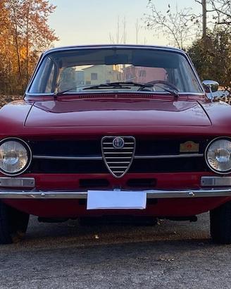 Alfa Romeo GT 1300 Junior