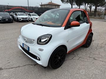 Smart ForTwo 70 1.0 Passion "TETTO PANORAMICO"