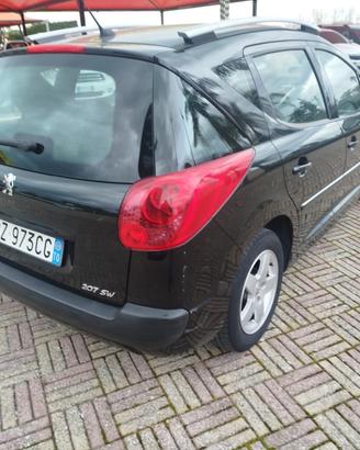 Peugeot 207 1.4 8V 75CV SW X Line ECO GPL