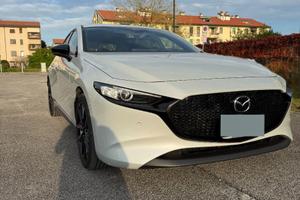 Mazda 3 2.0 Skyactiv-G Homura - Agosto 2024 - 38.0