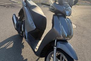 Scooter Honda sh150