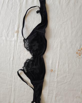 Reggiseno nero pizzo e tulle