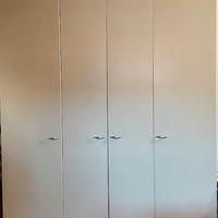 Armadio 4 ante color crema e ciliegio