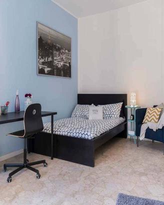Stanza in appartamento di 104 m² a Cesano Boscone