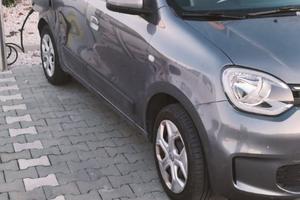 RENAULT TWINGO ELECTRIC