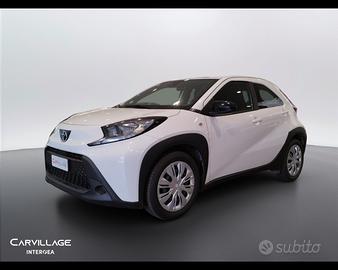 TOYOTA Aygo X 1.0 Active 72cv