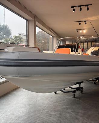 Marlin 24x + Yamaha 250 Cv. 4,2 litri V6