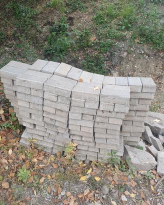 autobloccanti al quarzo grigio