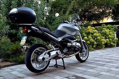 BMW R1200R