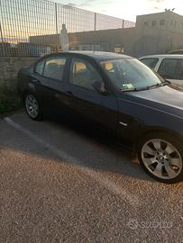 BMW 320i anno 2006