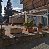 Bar ristorante pizzeria forno a legna