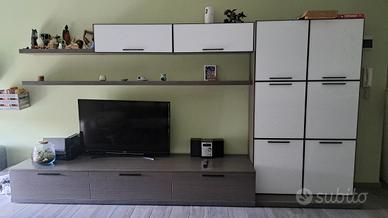 mobile salotto con cassettiera 