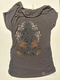 T-shirt Met con motivo celtico 