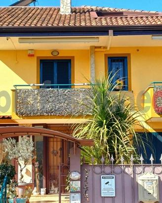 Giffoni sei casali- villetta con giardino