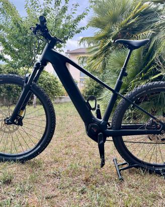 CUBE Reaction Hybrid Pro 800 Blackline 2025-600km