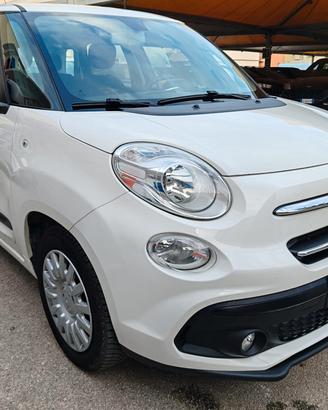FIAT 500 L AUTOCARRO