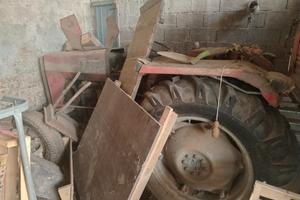 trattore massey Ferguson