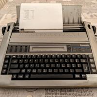 Macchina da scrivere elettronica PANASONIC R195