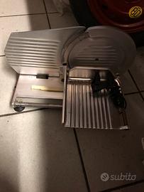 Affettatrice in inox lama da 20