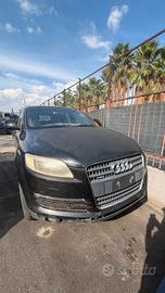 RICAMBI AUTO AUDI Q7