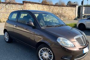 Lancia Ypsilon 1.2 Argento