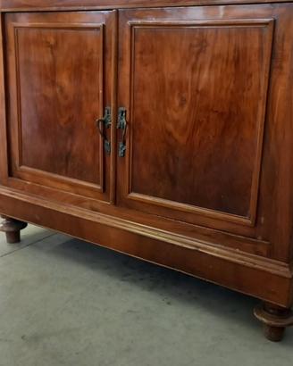 Credenza antica in legno massello