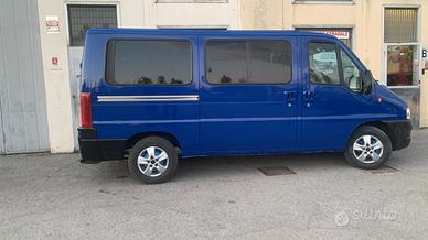 Citroën Jumper 2.2 HDi 101 CV (74 kW)