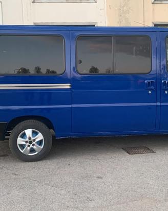 Citroën Jumper 2.2 HDi 101 CV (74 kW)
