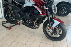 Stupenda MV Brutale 800rr