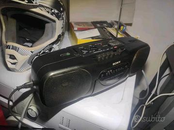 Boombox Sony CFS11