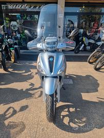 Piaggio Medley 150