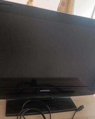 Televisore Samsung 32" LCD
