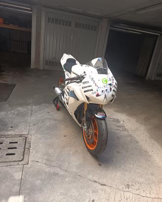 Honda CBR 