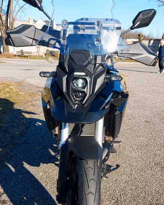   Suzuki V strom 800se 