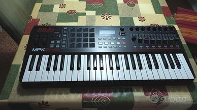 Tastiera AKAI MPK 249