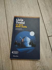 La Luce delle Stelle - Libro Giallo