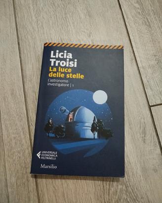 La Luce delle Stelle - Libro Giallo