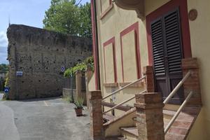 Terratetto centro storico Staggia con giardino