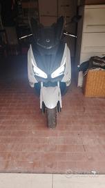 sym 300 cc