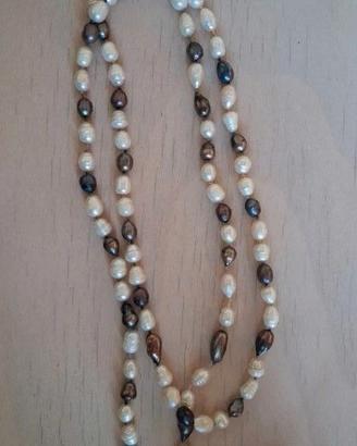 Collana lunga con perle di fiume barocche bianche 