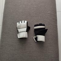 Guanti da boxe senza dita della Outshock