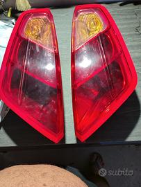 fari posteriori fiat grande punto 