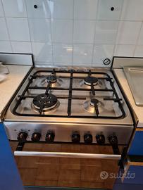 Cucina gas 4 fuochi Hotpoint Ariston