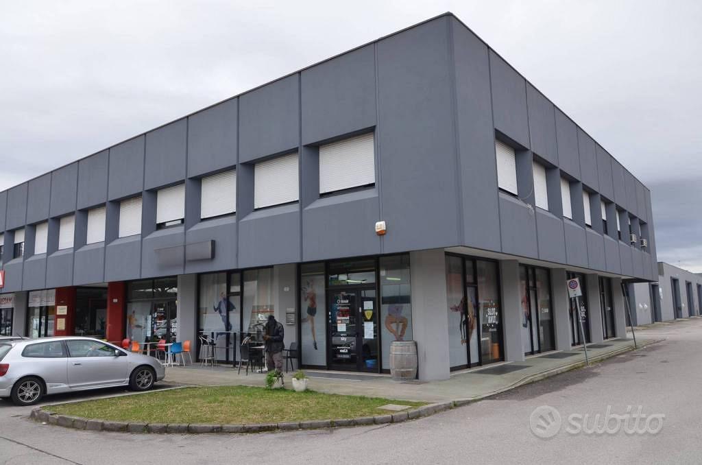 Immobile in asta di 323 m² a Udine
