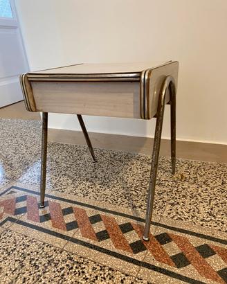 Sgabello tavolino anni 60